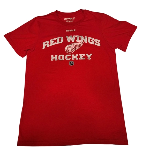 Reebok Other - Red Wings Hockey Reebok Red T-shirt S